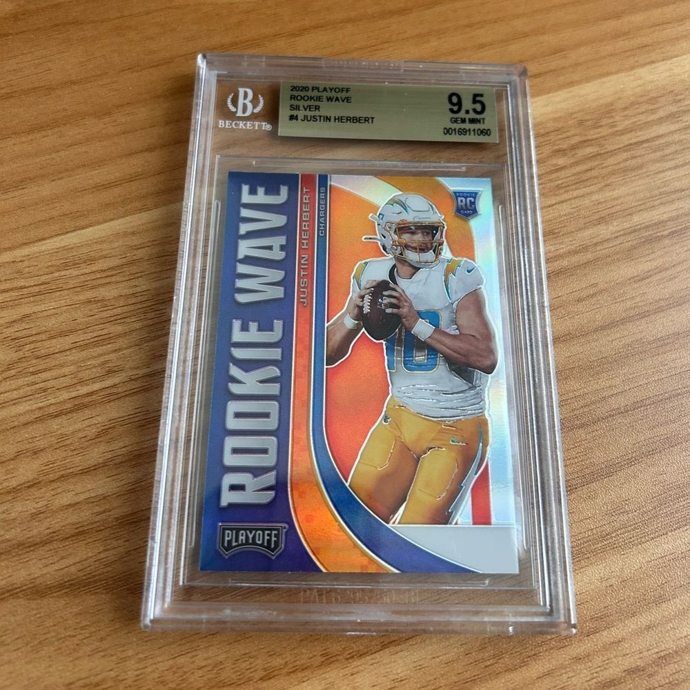 Justin Herbert Los Angeles Chargers 2020 Panini Playoff Rookie Wave GEM Mint 9.5